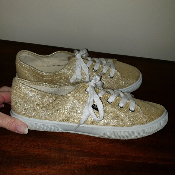 Lane Bryant Shoes - SALE 7 FOR $20 Lane Bryant Fashion Sneakers sz 10W